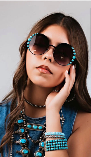 Sunnies, Hair Clips Phone Chargers Etc. - Barbwire n Bougie Boutique