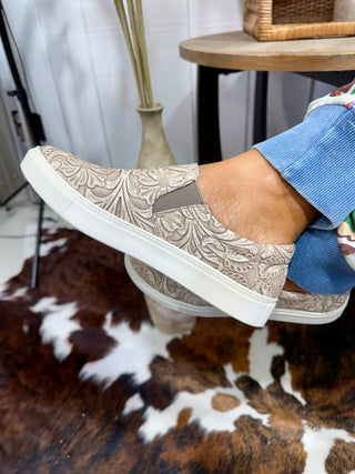 Tooled Floral Slip-On Sneakers – Cream Western Embossed Casual Shoes for Women