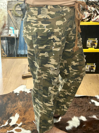 Washed Distressed & Paint Splashed Camo Barrel Jeans