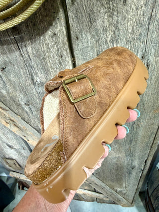 Cali Cognac Very G Midnight Tooled Western Clogs