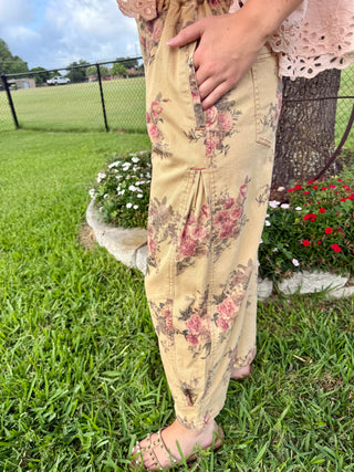 Side detail Easel Vintage Floral Barrel Pants | Mineral Washed Cotton Twill Pants- Oatmeal