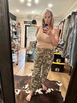Washed Distressed & Paint Splashed Camo Barrel Jeans
