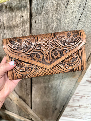Hand Tooled Leather Wallet – Western Floral Clutch with Card Slots & Zip Pocket