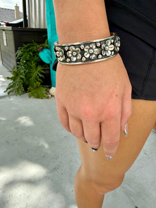 Artisan Crafted Sterling Silver Flower Cuff	•	Handmade in Mexico-.925