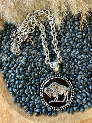 Western Buffalo Medallion Chunky Chain Necklace | Silver Statement Cowgirl Pendant