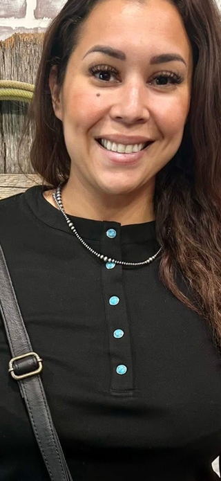Black Pearl Snap Short Sleeve Henley T Shirt- Turquoise Snaps