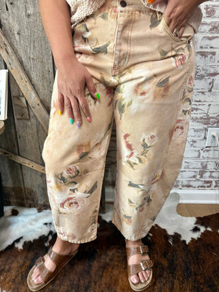 Prairie Rose Print Barrel Jeans