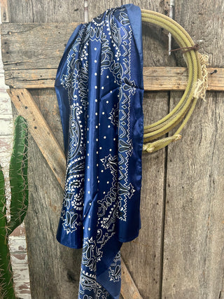 Navy Bandana Print Wildrag