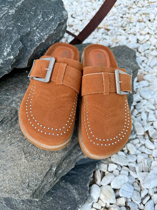 Cheyenne Trails Boot Stitch Mules- Cognac