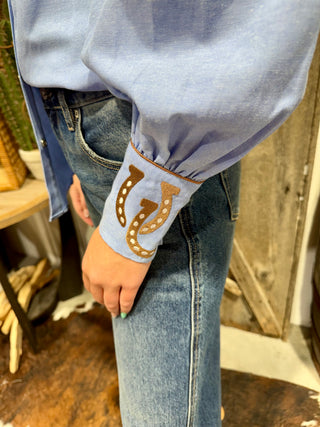 Lucky Charm Horseshoe Pearl Snap Blouse