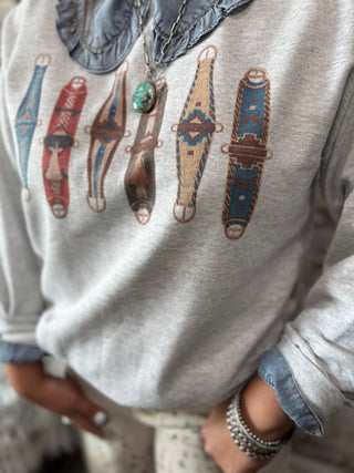Western Cinch Strap Graphic Sweatshirt – Cowgirl Pullover Vintage Style