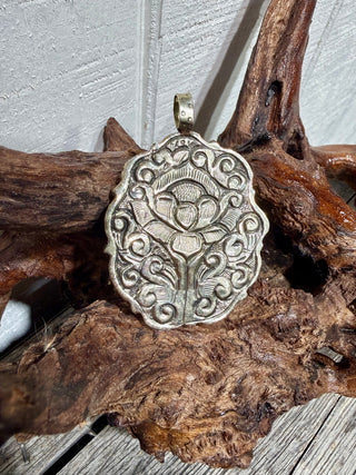 Tibetan German Silver Kingman Turquoise & Orange Spiny Oyster Pendant | Southwestern Statement Pendant
