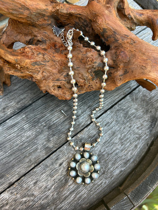 Mother Of Pearl Flower Necklace