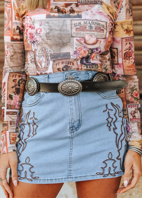 Short Denim Skirt With Boot Stitch Detail