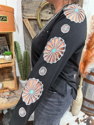 Wagon Wheel Long Sleeve Top