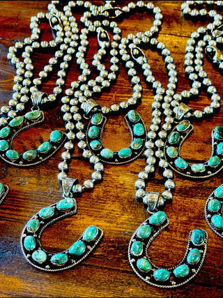 Turquoise Horseshoe Necklace – Silver Beaded Chain Western Statement Jewelry