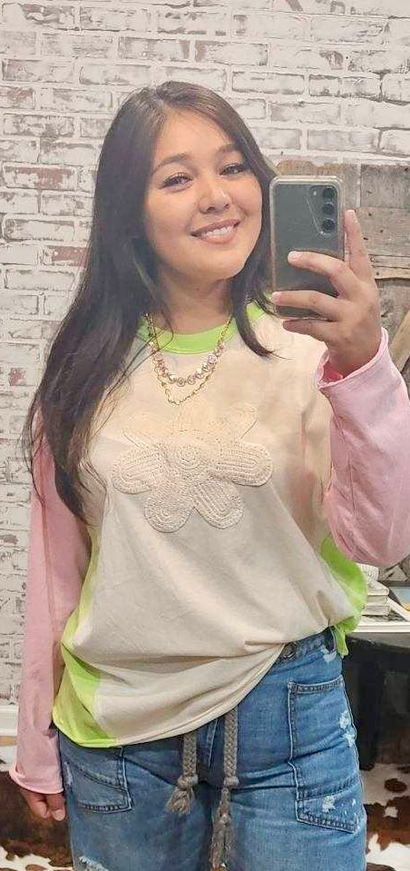 POL CROCHET FLOWER TOP
