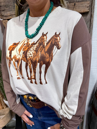 Western Horse Graphic Colorblock Oversized Sweatshirt – Neutral Cowgirl Pullover Top