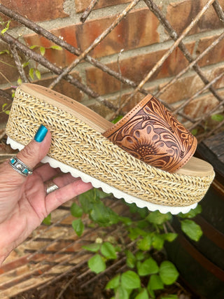 Gloriana Canyon Platform Sandals