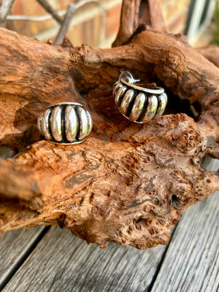 Small Western Bubble Hoops -Curled