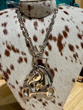 Western Horse Head Bit Necklace – Silver Equestrian Statement Pendant on Chunky Chain