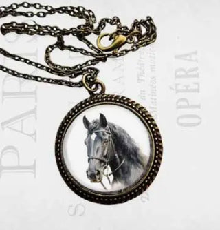 Vintage Horse Black And White  Portrait Pendant Necklace – Western Cowgirl Equestrian Statement Jewelry