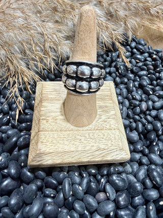  Western Stretch Navajo Pearl Style Ring – Antique Silver Bead Statement Ring | Cowgirl Boho Jewelry