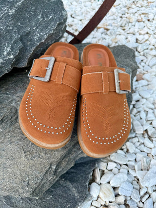 Cheyenne Trails Boot Stitch Mules- Cognac - Barbwire n Bougie Boutique