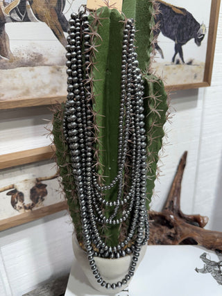Eight-Strand Layered Navajo Pearl Necklace - Barbwire n Bougie Boutique