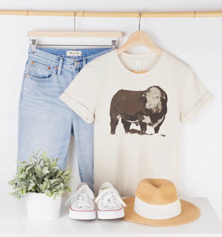 Hereford Bull Graphic T Shirt – Vintage Western Ranch Tee for Women - Barbwire n Bougie Boutique