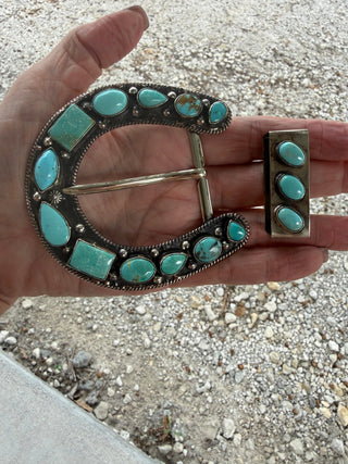 Kingman Turquoise Statement Horseshoe Belt Buckle Set - Barbwire n Bougie Boutique