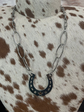 Lucky Horseshoe Paper Clip Necklace - Barbwire n Bougie Boutique