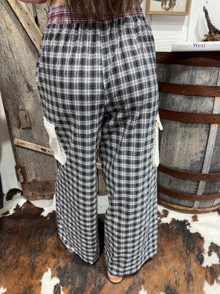 Prairie Petals Plaid Wide Leg Pants - Barbwire n Bougie Boutique