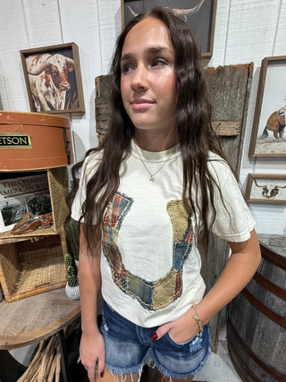 Rustic Patchwork Horseshoe Graphic Tee | Western Boutique - Barbwire n Bougie Boutique