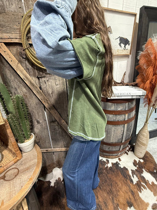 Staredown Stitch Cowboy High Low Tee – 2 Fly Co - Barbwire n Bougie Boutique