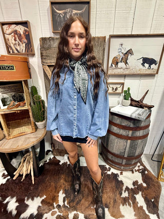 The Denim Drama Pearl Snap Puff Sleeve Top - Barbwire n Bougie Boutique