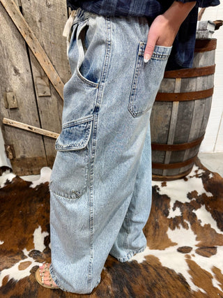 Vanilla Monkey Baggy Barrel Cargo Jeans - Barbwire n Bougie Boutique