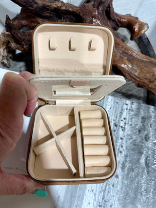 Western Armadillo Travel Jewelry Case - Barbwire n Bougie Boutique