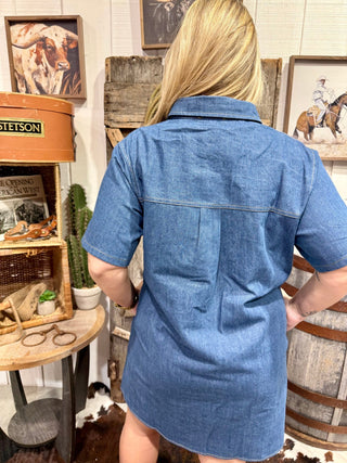 Western Denim Shirt Dress for Women – Cowgirl Button Down Dress with Pockets, Short Sleeve Chambray Western Outfit - Barbwire n Bougie Boutique