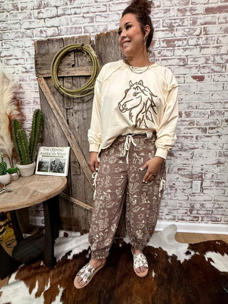 Western Horse Print High Low Pullover – Cozy Cowgirl Style - Barbwire n Bougie Boutique