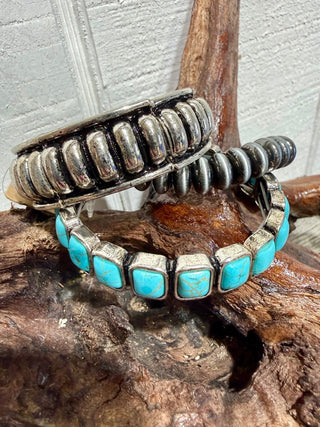Western Turquoise Stretch Bracelet Stack | Navajo Pearl Style- Set Of 3 - Barbwire n Bougie Boutique